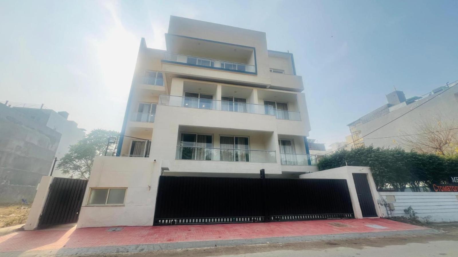 Olive Service Apartments - Medanta Medicity Gurgaon Exterior photo